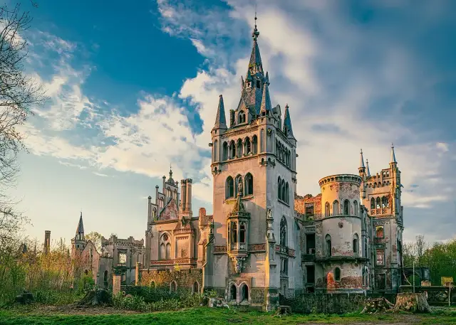 Tak wyglądał pałac w Kopicach - galeria niesamowitych zdjęć z archiwum