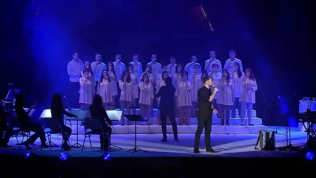 Tekst piosenki Mario, czy ty wiesz? Odkryj głębię tej kolędy