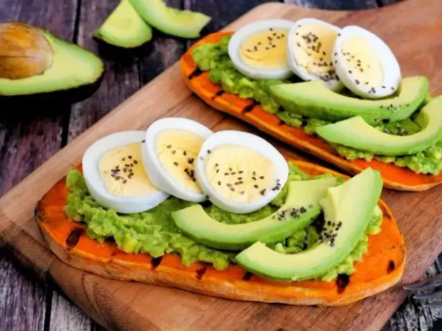 Co zamiast chleba? Odkryj zdrowe zamienniki, które zaskoczą smakami