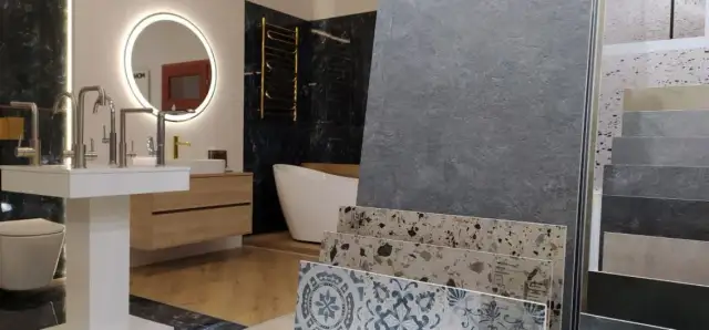Jak zmienić łazienkę nie zmieniając płytek i zaoszczędzić pieniądze