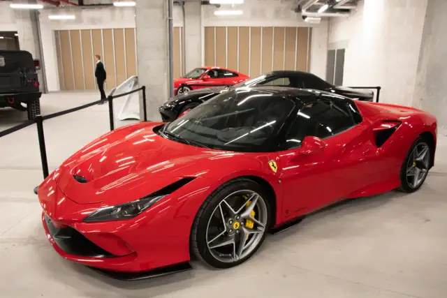 Kim jest Ferrari: Ikona motoryzacji, która zmieniła cały świat automobilizmu