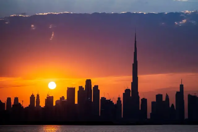 Ile ma najwyższy budynek świata? Zaskakujące fakty o Burj Khalifa