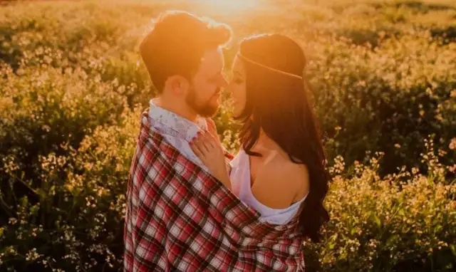 Jak odzyskać byłą kobietę, zrozum przyczyny rozstania i pracuj nad sobą