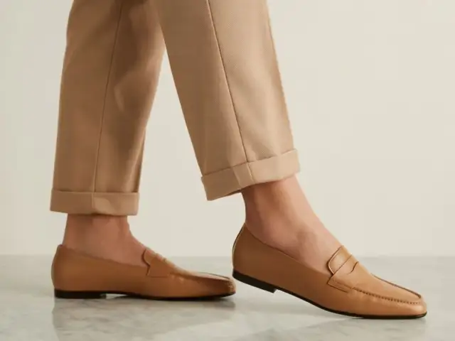 Jakie buty do beżowych spodni? Poradnik dla niej i dla niego