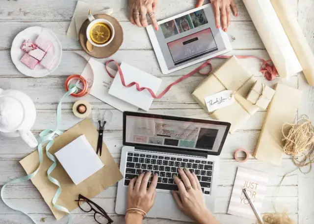 Jak sprzedawać strony internetowe i uniknąć najczęstszych błędów