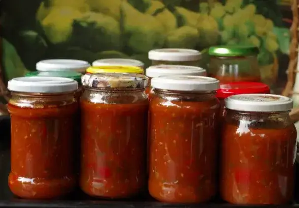 Domowy sos do spaghetti do słoików od Ani - przepisy na zimę