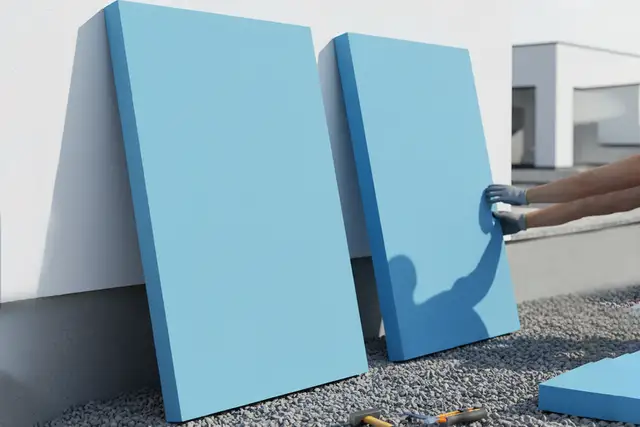 Styropian na fundamenty: EPS czy XPS? Decyzja, która się opłaci.