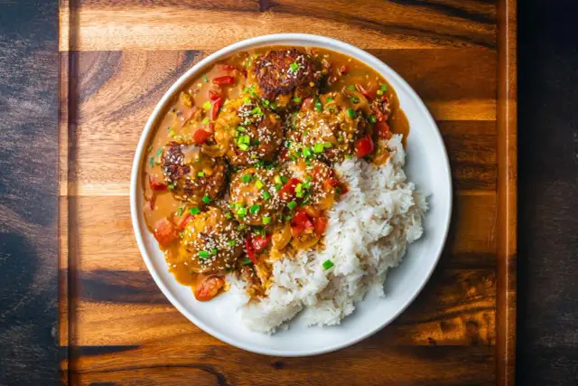 Ryż z curry: Ugotuj idealny! Przepis, sekrety i triki