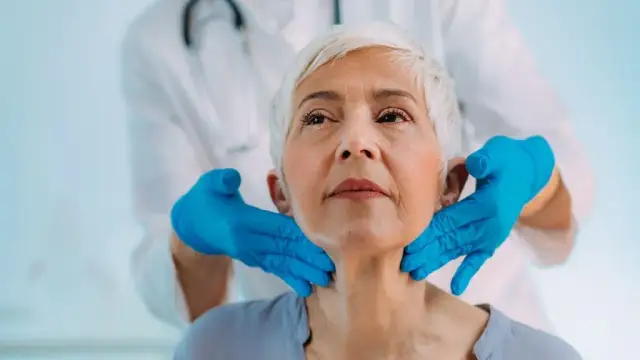 Endokrynolog: Kiedy iść? Objawy, choroby, leczenie przewodnik