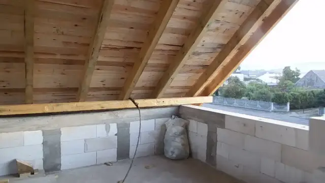 Jak podnieść dach bez rozbierania i uniknąć kosztownych błędów