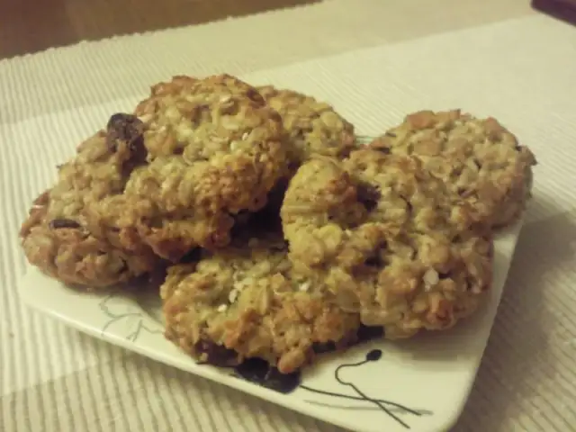 Ciastka, które długo leżą? Przepisy i triki na świeżość!