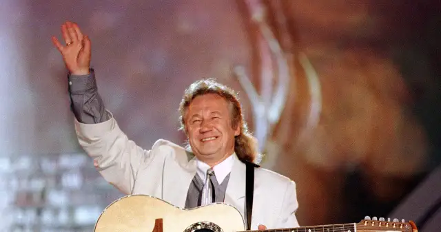 Kto śpiewa kolorowe jarmarki? Poznaj historię tej popularnej piosenki