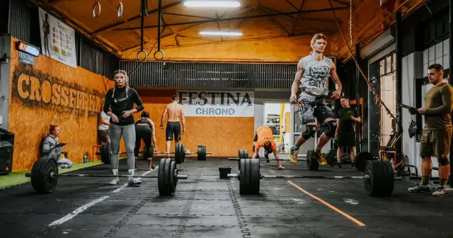Wrocław CrossFit: Wybierz box idealny dla siebie! Poradnik