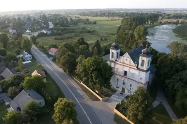 Włodawa atrakcje: Odkryj niezwykłe miejsca i historie, które zaskakują