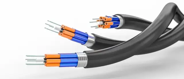 Jak połączyć światłowód? Spawanie, złącza, błędy poradnik eksperta