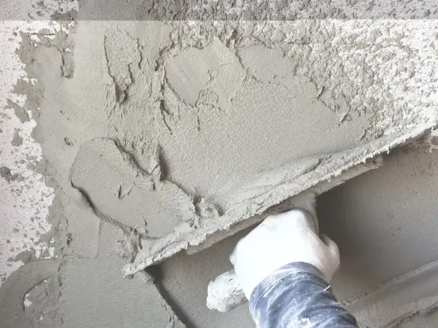 Ile tynku maszynowego na m2? Sprawdź, ile naprawdę potrzebujesz