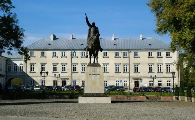 Zamek w Zamościu: tajemnice historii i architektury Zamoyskich