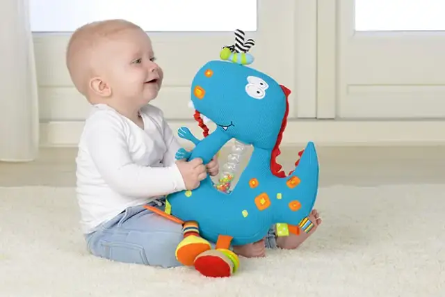 Miś sensoryczny – jak wybrać najlepszą zabawkę dla dziecka?