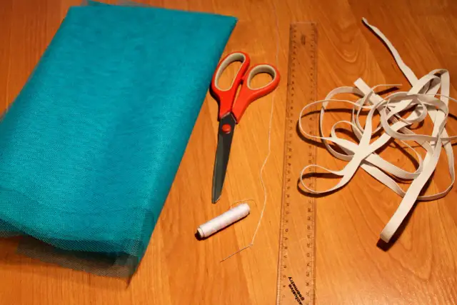 Jak uszyć spódnicę z tiulu? Kompletny przewodnik DIY