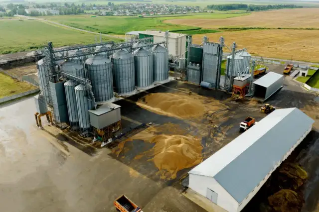 Czy w budynku gospodarczym można legalnie prowadzić działalność? Sprawdź przepisy i ograniczenia