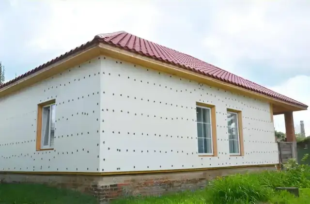 Czy można pomalować klej na elewacji? Oto co musisz wiedzieć