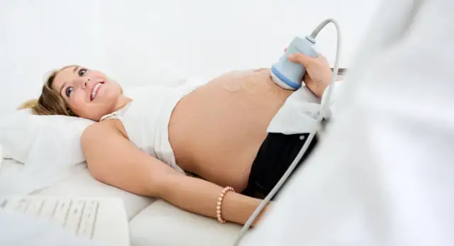 Czy badania prenatalne są na NFZ? Sprawdź, co przysługuje ciężarnym