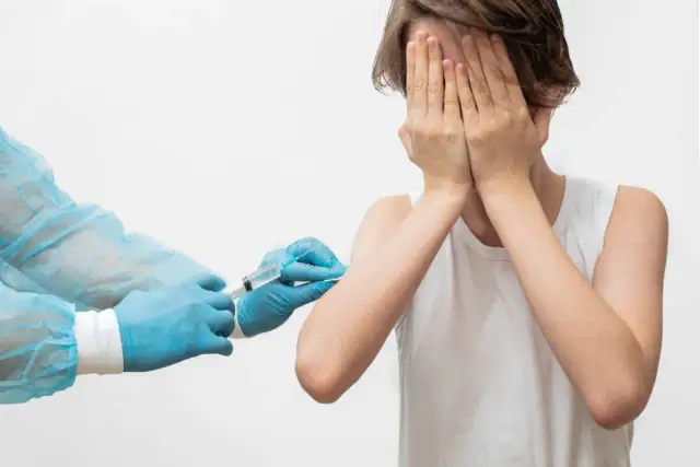 Fobie: Kiedy strach staje się chorobą? Objawy, przyczyny, leczenie