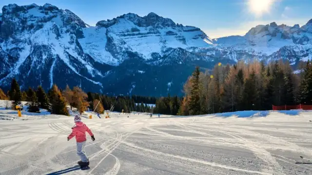 Ucieknij od zimy! Gdzie jechać w styczniu? Słońce czy narty?