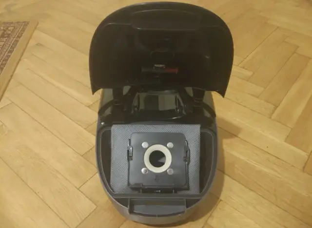 Odkurzacz słabo ciągnie? Prawidłowa wymiana worka to podstawa!