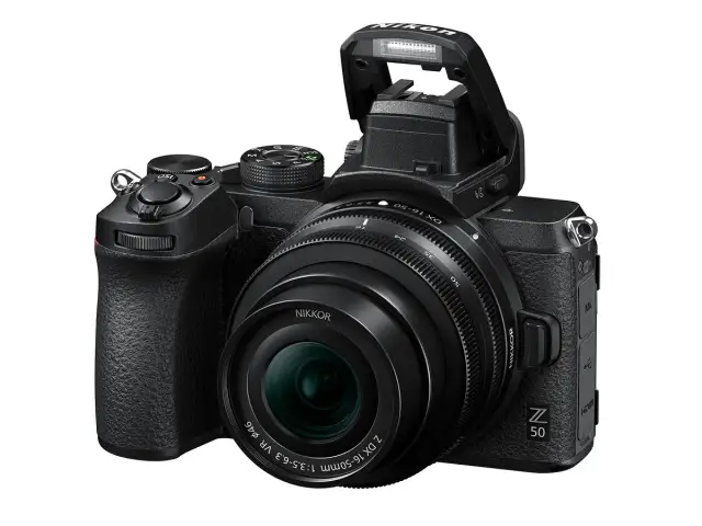 Nikon Z50 - Czy wciąż warto go kupić? Test i opinia w 2026 roku
