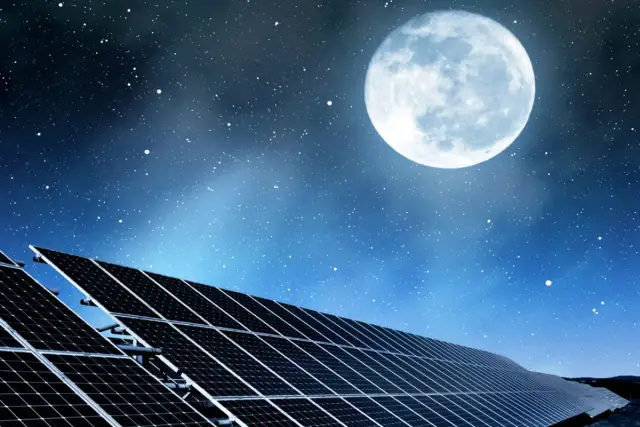 Czy fotowoltaika działa w nocy? Co musisz wiedzieć o energii słonecznej