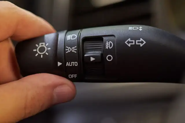 Na jakich światłach jeździć - Kiedy automat to za mało?