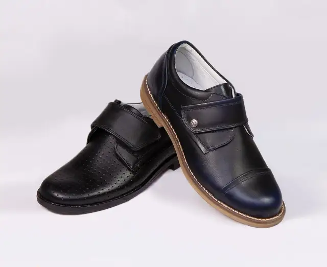 Idealne buty komunijne dla chłopca? Komfort i styl bez otarć