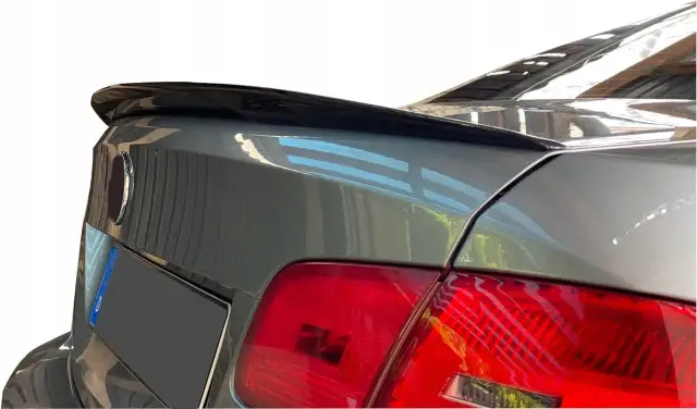 Spoiler do BMW E90: Wybór, montaż i style. Czy warto?