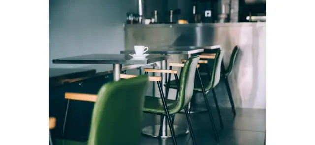 Jakie krzesło do blatu 90 cm zapewni komfort i styl w kuchni