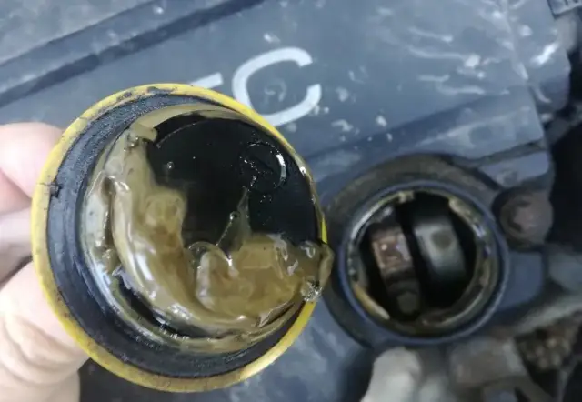 Jak długo można jeździć z pękniętą uszczelką pod głowicą i uniknąć kosztów?