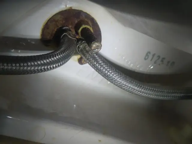 Jak rozkręcić kran: proste sposoby na naprawę i uniknięcie problemów