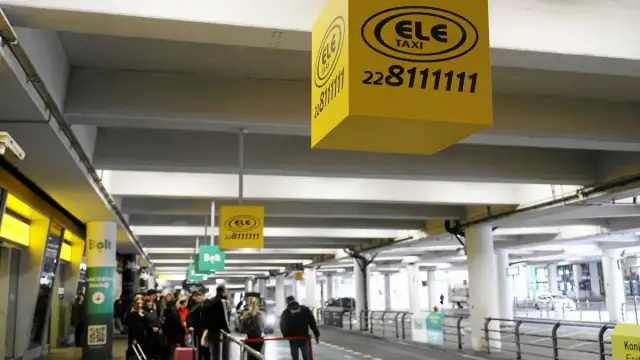 Ile kosztuje taxi z lotniska Chopina na dworzec centralny? Sprawdź ceny!