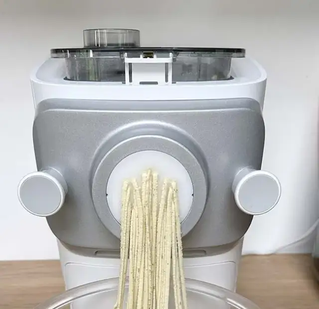 Philips Pasta Maker 7000 : Vaut-elle l'investissement ? Avis & Comparatif