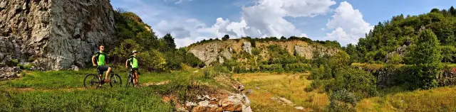 Gdzie jest województwo świętokrzyskie? Odkryj jego lokalizację i atrakcje