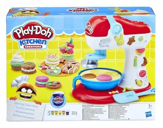 Najlepszy prezent dla dziewczynki na 4 urodziny: 15 sprawdzonych pomysłów