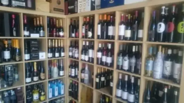 Almacén de bebidas: Inversión, licencias y logística para ganar