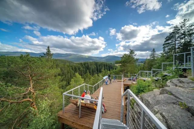 Najpiękniejsze panoramy Sudetów: 10 punktów widokowych na każdą pogodę