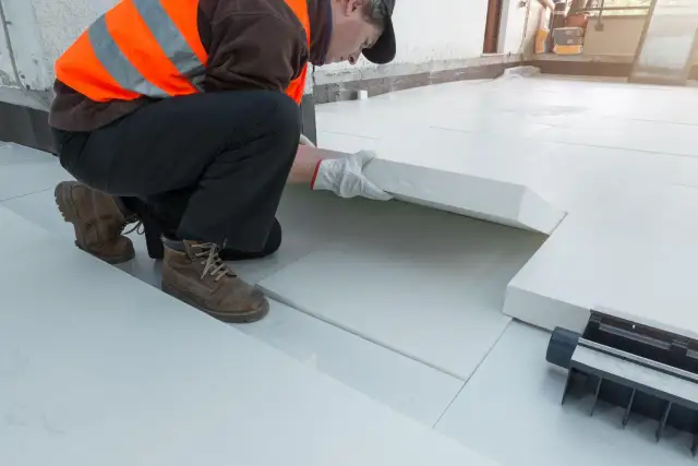 Jaki styropian na posadzkę? Wybierz najlepszy dla swojego domu