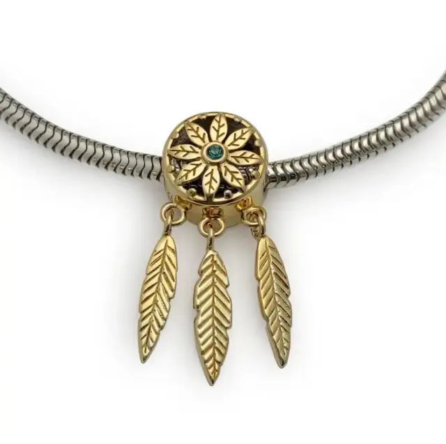 Wisiorek łapacz snów - co oznacza i jak wpływa na nasze sny