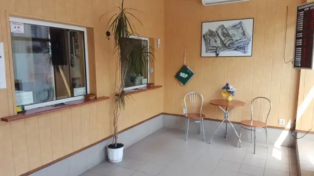 Kursy walut w Łodzi - Gdzie znaleźć najlepsze stawki wymiany walut?