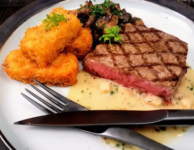 Entrecôte grillée : combien de calories ? Le guide complet