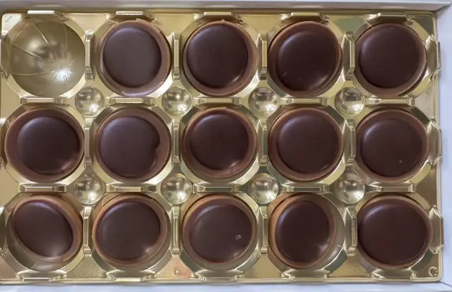 Czy Toffifee ma gluten? Pełna analiza składu i norm