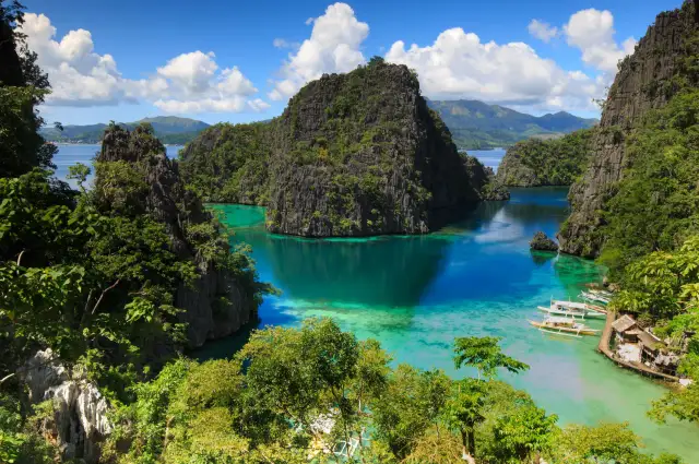 Filipiny: Ile wysp? Odkryj raj i planuj podróż!