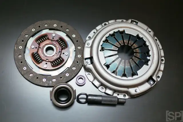 Łożysko oporowe sprzęgła: Objawy, koszty i uniknij drogiej naprawy